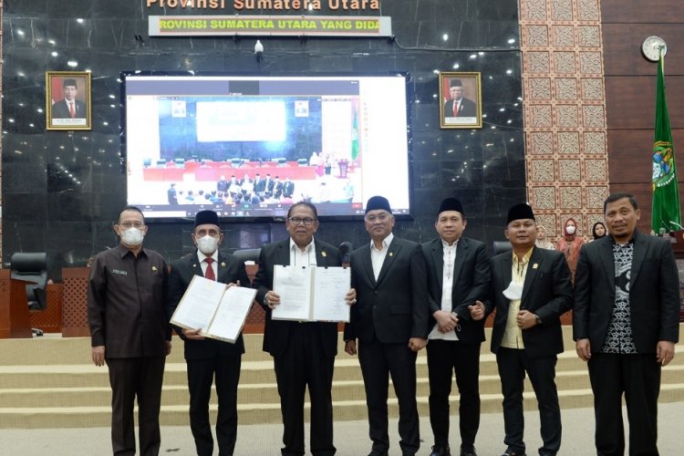 Ranperda Pembentukan dan Susunan Perangkat Daerah Diteken, Ini Pesan Gubernur Edy