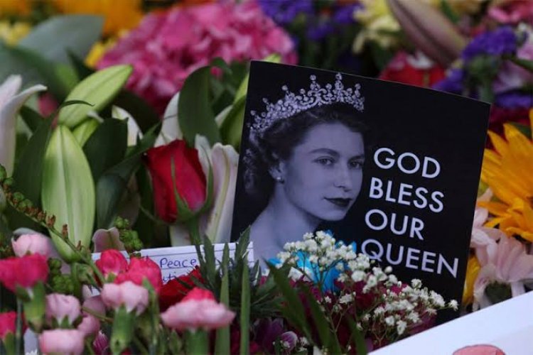 Masyarakat Diminta Bawa Makanan di Pemakaman Ratu Elizabeth II