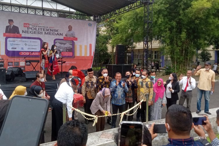 Dirjen Pendidikan Vokasi Hadiri Dies Natalis Politeknik Negeri Medan