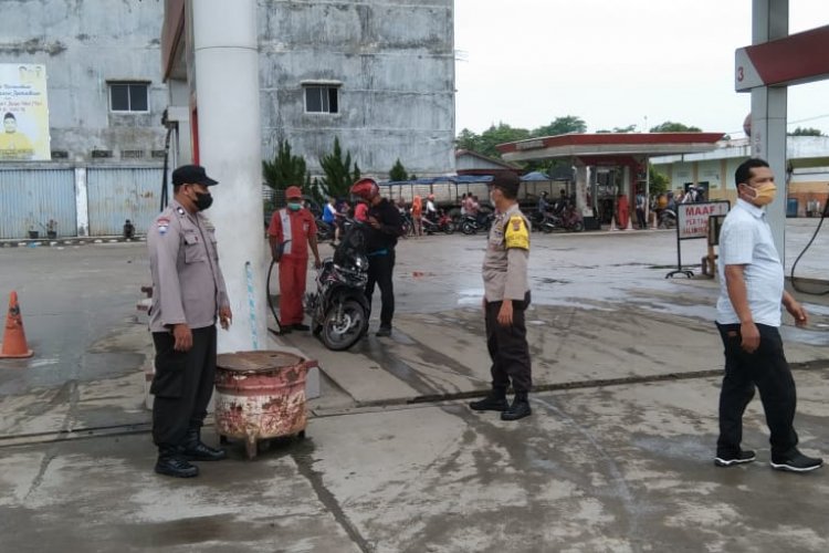 Monitoring Stok BBM, Polsek Galang Rutin Patroli ke SPBU