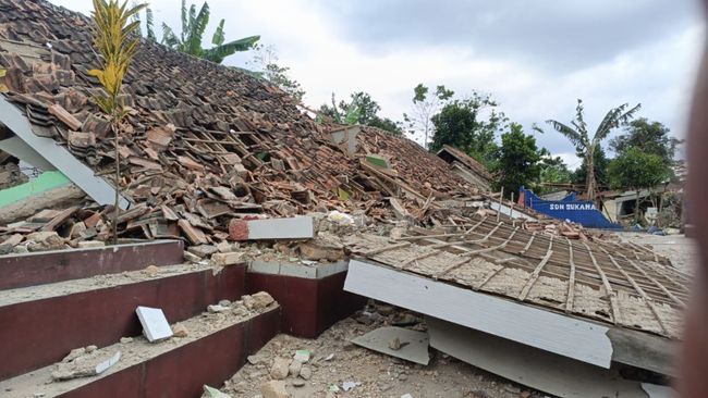 BMKG: Gempa Cianjur Diakibatkan Patahan Cimandiri