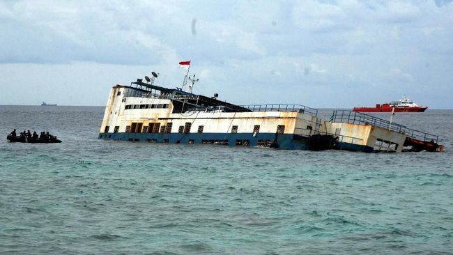 Kapal Bawa 7 Penumpang Tenggelam di Kepulauan Seribu