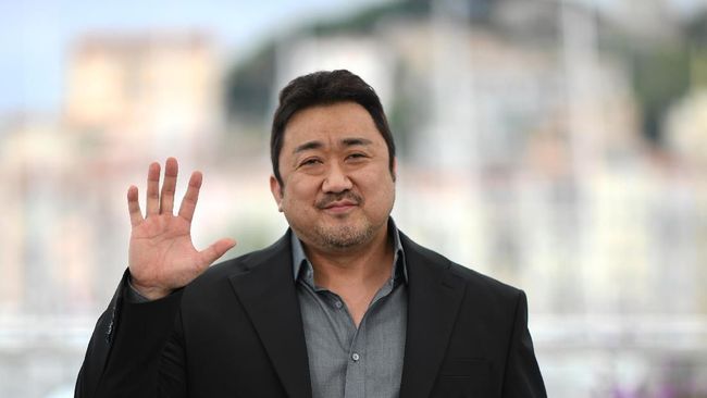 Ma Dong Seok Jadi Bintang Berperilaku Paling Buruk