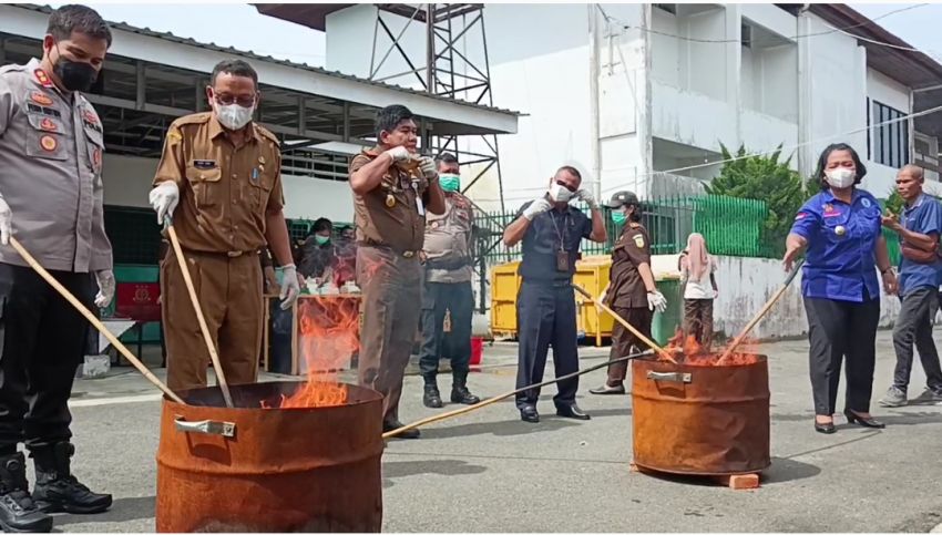 Kejari Binjai Musnahkan Ribuan Butir Pil Ekstasi