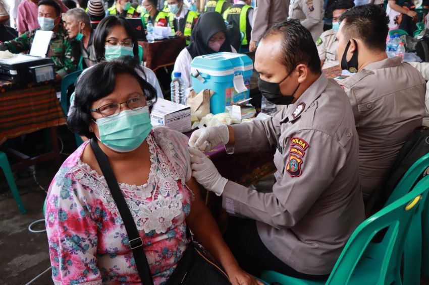 1.262 Jiwa Ikut Vaksinasi Polres Tanah Karo