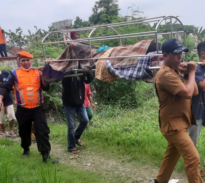 Diduga Mengidap Gangguan Jiwa, Seorang Remaja Tewas Disambar Kereta Api