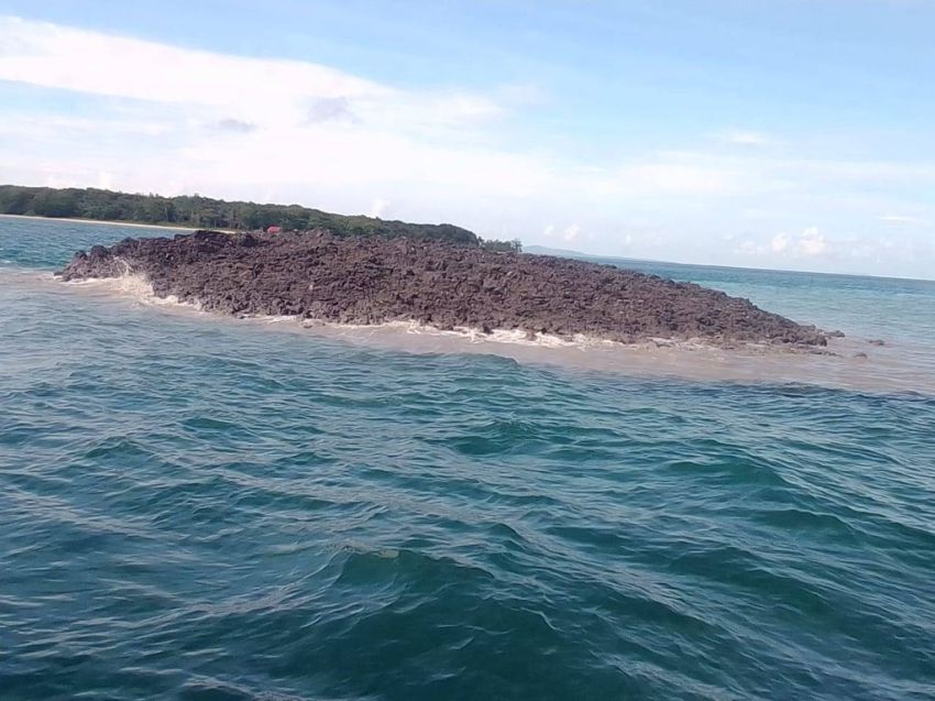 Pasca Gempa, Ada Pulau Baru di Maluku