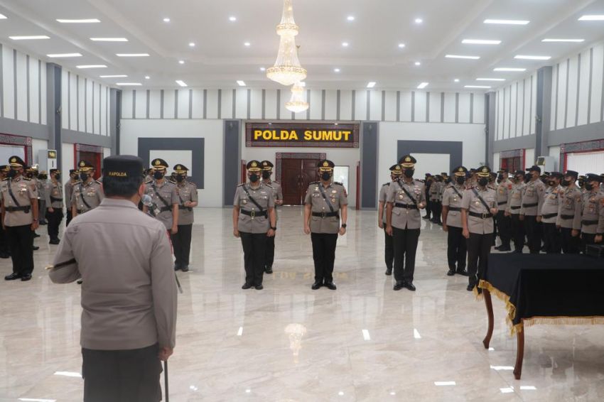 Sejumlah Pejabat Utama Polda Sumut dan Kapolres Resmi Diganti