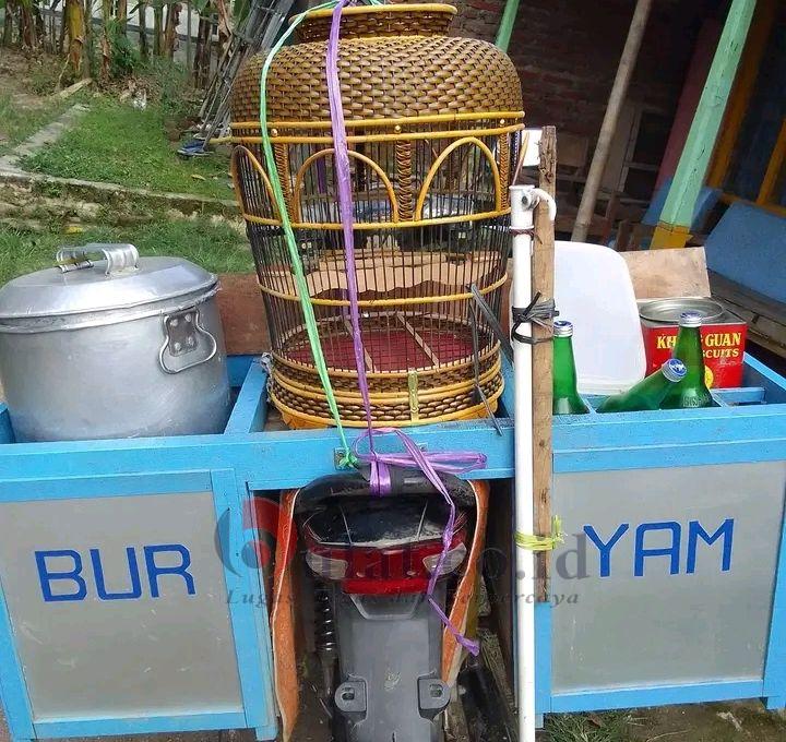 Ini Alasan Pedagang Bubur di Pemalang Letakkan Sarang Burung di Gerobak Motornya