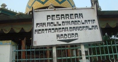 Wisata Religi Makam Syaikhona Kholil Bangkalan Banyak Pengunjung Saat Ramadan