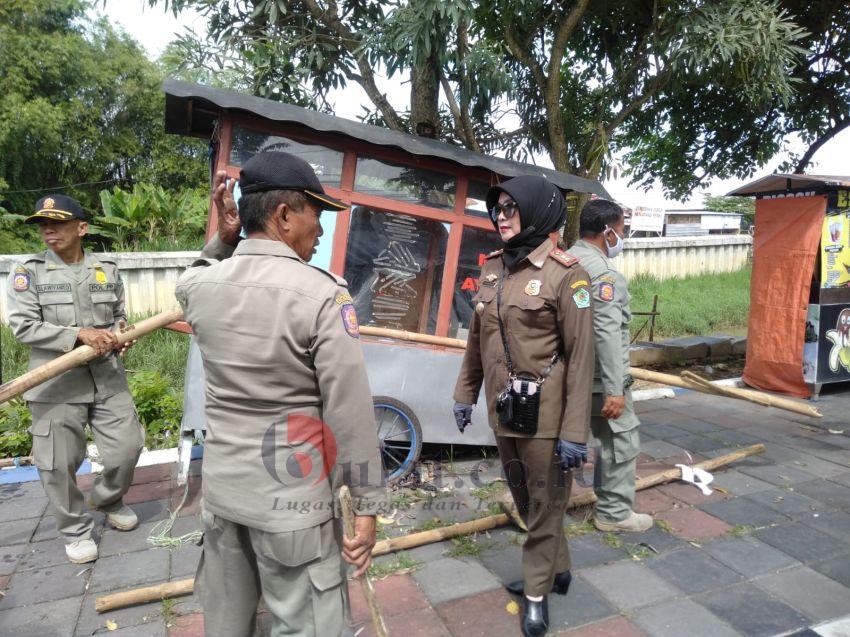 Beberapa Warung di Pamekasan Terkena Razia