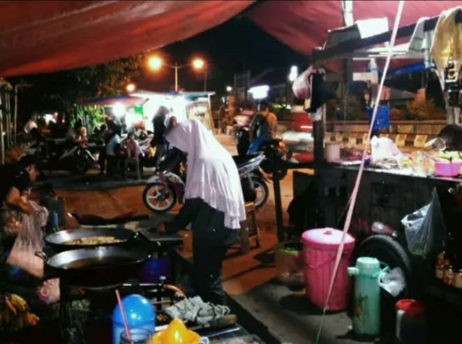 Sego Megono Kudapan Banyak DiBuru Warga Pemalang Saat Malam Hari