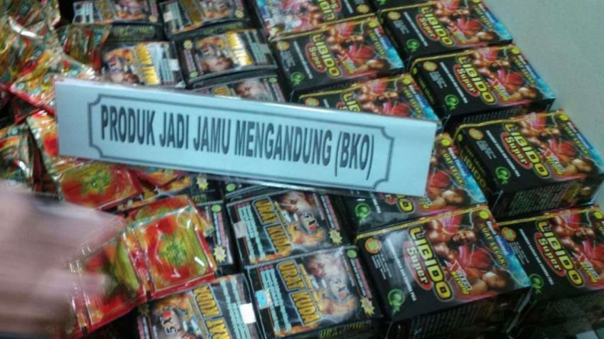 Pabrik Jamu Ilegal di Banyuwangi Ditindak BPOM dan Gunakan Fenilbutazon