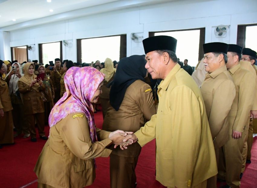 Bupati Deliserdang Lantik 326 Penilik, Pengawas dan Kepala Sekolah