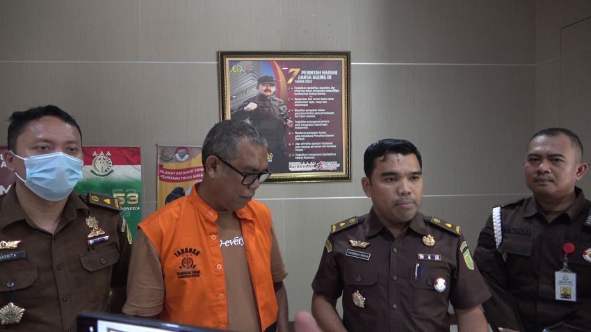 DPO Terpidana M Khaidir Nasution Diamankan Tim Tabur Kejati Sumut Terkait Korupsi Penggelapan Sertifikat Transmigran Batahan Madina