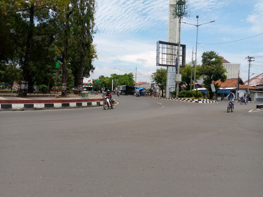 Suasana Jantung Kota Pemalang Sepi di Siang Hari Bulan Ramadan