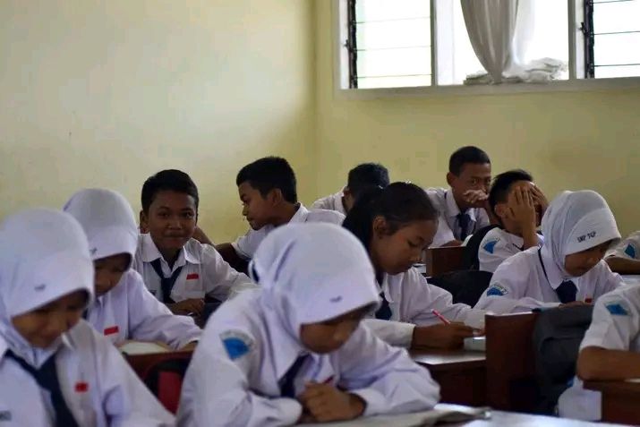 Disdik Pamekasan Minta Para Siswa Sekolah Memanfaatkan Libur Sambil Belajar