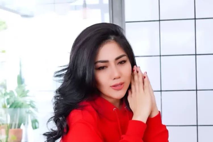 Penyanyi Sendy Siregar Diancam Akan Dibunuh