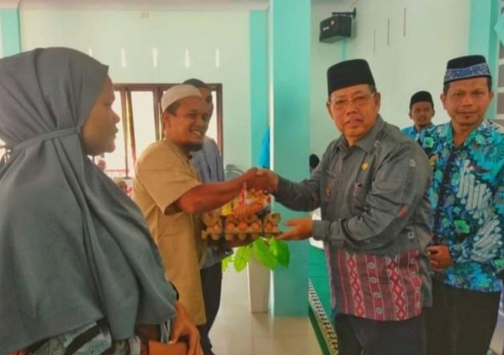 458 Paket Sembako Dibagikan Gratis ke Masyarakat Padang Sidempuan Kurang Mampu