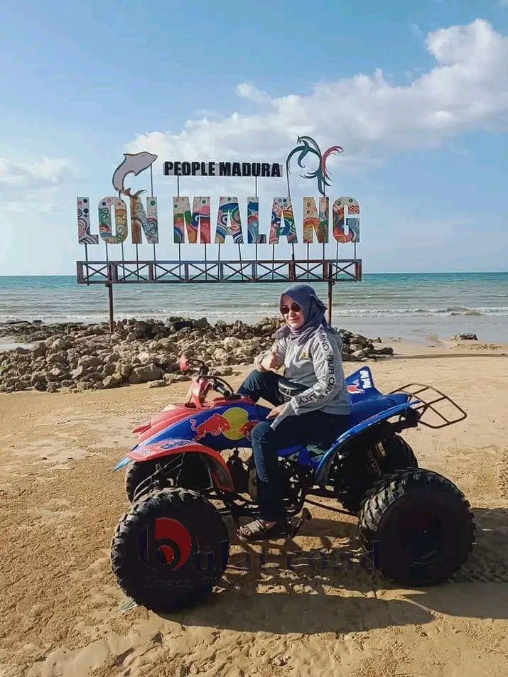 Pantai Lon Malang Sampang Simpan Pemandangan Memanjakan Mata