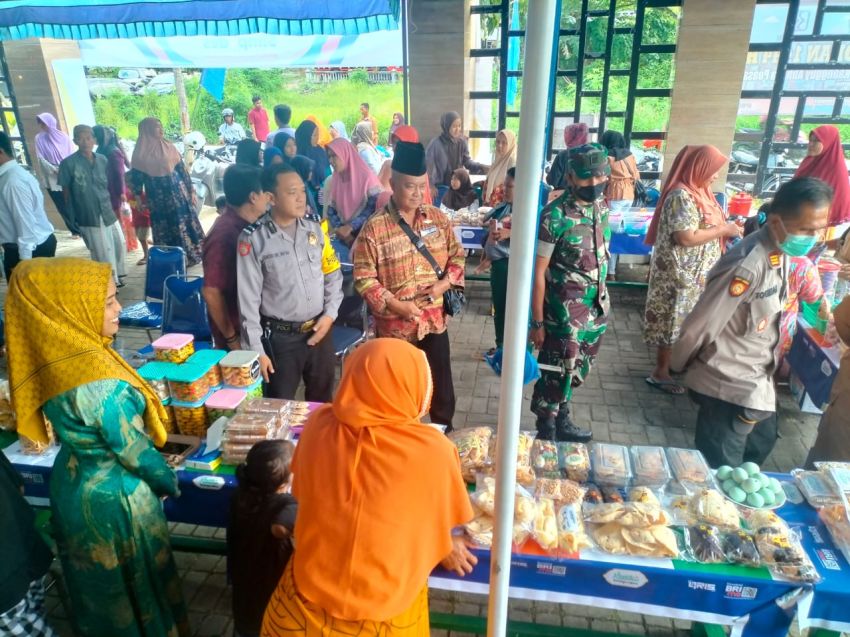 BUMDes Rejeki Maju Buka Bazar Ramadan di Desa Laden