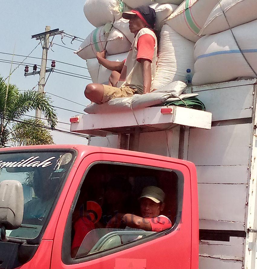 Kendaraan Odol Masih Sering Terlihat Melintas di Pemalang