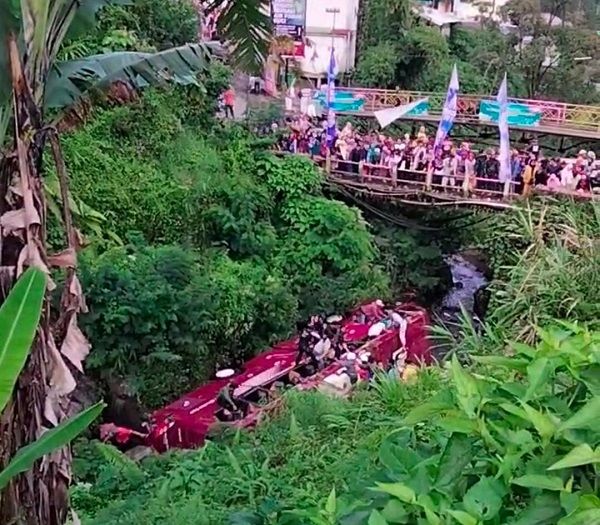 Sopir dan Kernet Bus Jadi Tersangka Atas Kecelakaan di Wisata Guci