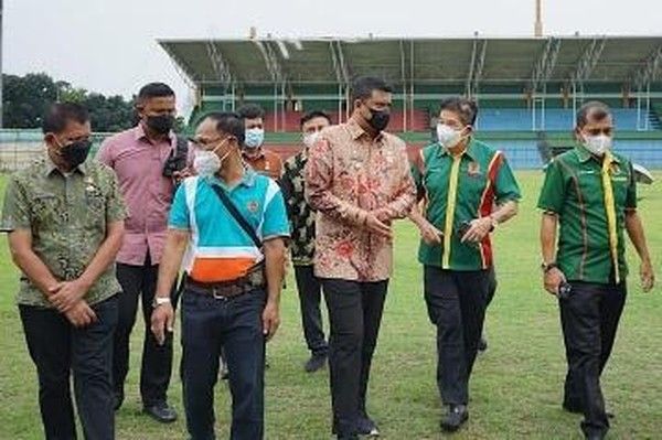 Bobby Nasution Renovasi Stadion Teladan Medan