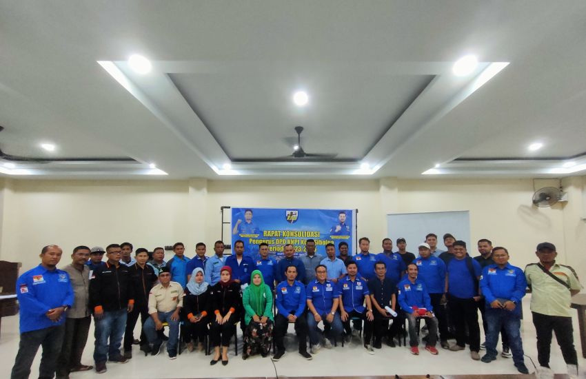 Rapat Konsolidasi, Pengurus KNPI Sibolga Terima SK