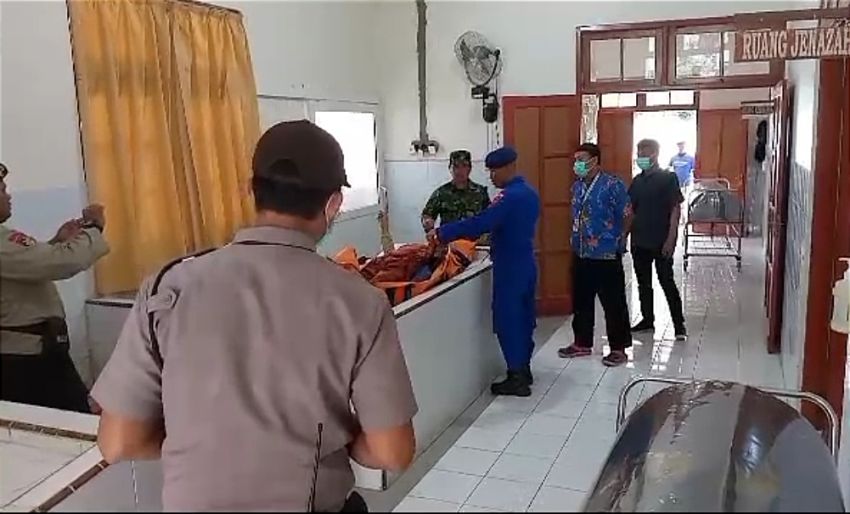 Dihantam Ombak, Kapal Nelayan di Pemalang Tenggelam, Satu Orang Tewas