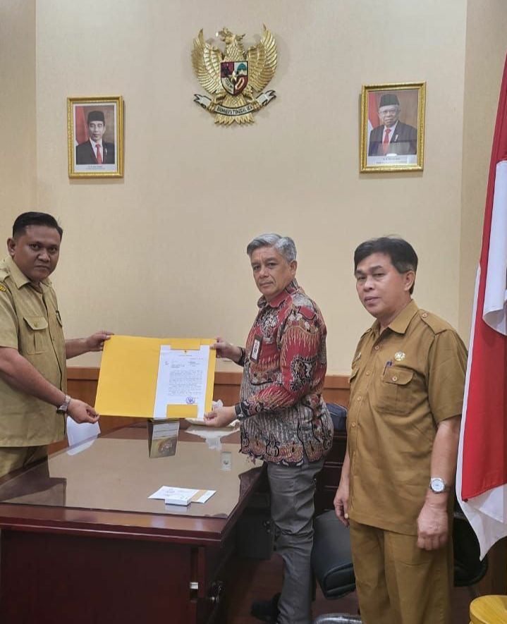 Sah Nyaleg, Bupati Serahkan Surat Pengunduran diri ke DPRD Deliserdang