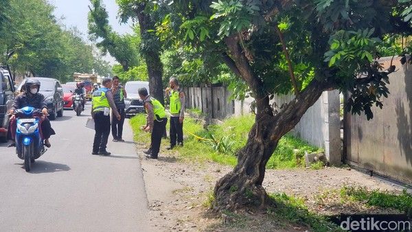 Dua Mayat Pria Ditemukan Dalam Parit Dekat Asrama Haji Medan, Diduga Korban Tabrak Lari