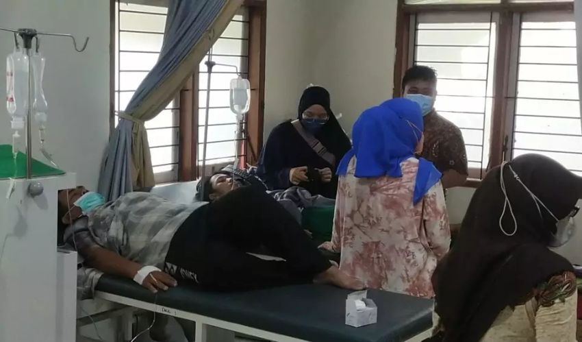 Fakta Dibalik Puluhan Warga di Surabaya Keracunan Massal Usai Santap Daging Kurban