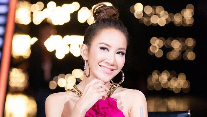 Diva Asal Hong Kong Coco Lee Meninggal Dunia, Diduga Bunuh Diri