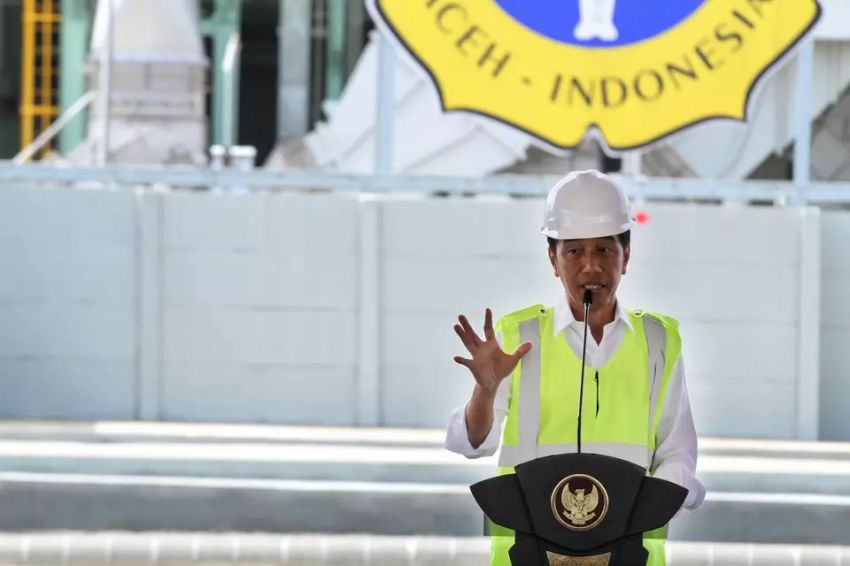 Jokowi Resmikan Jalan Tol Bengkulu-Taba Penanjung