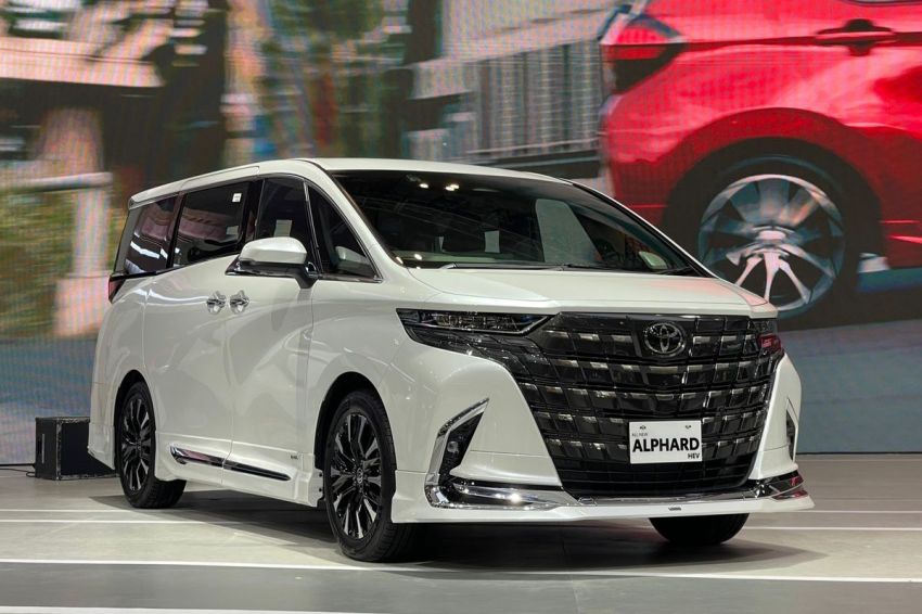 Mobil Hybrid Mulai Diminati, Penjualan Toyota Meningkat 6 Kali Lipat