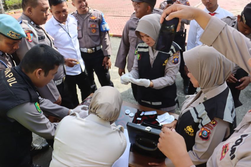 Hindari Personel Terlibat Narkoba, Polres Langkat Tes Urine Dadakan