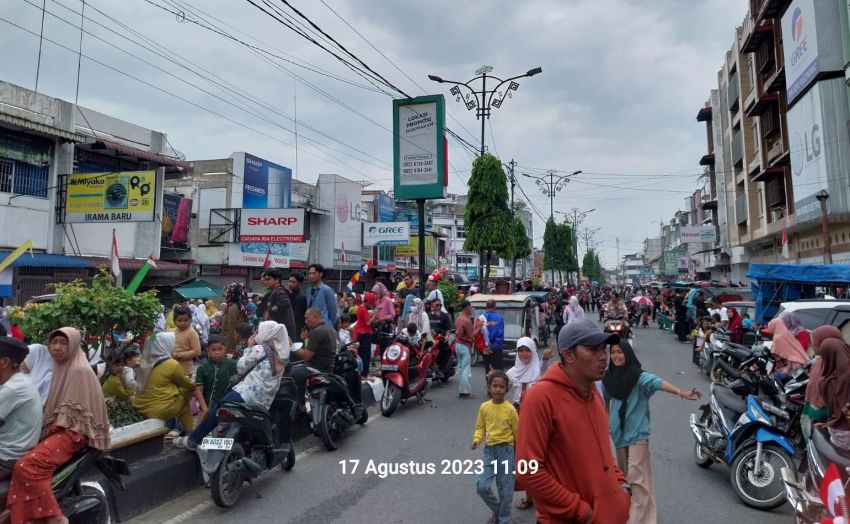 Euforia Masyarakat Labuhanbatu Menyambut Pawai HUT RI