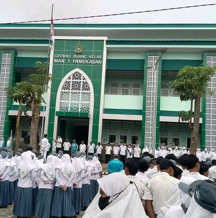 Viral, Toilet Sekolah Berbayar, Satu Guru di Mutasi Gegara Protes