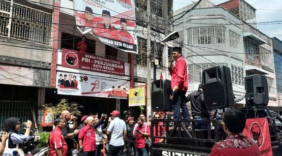 Diduga Tak Jalankan Instruksi Partai, Eks Pengurus Geruduk Ketua PDIP Medan