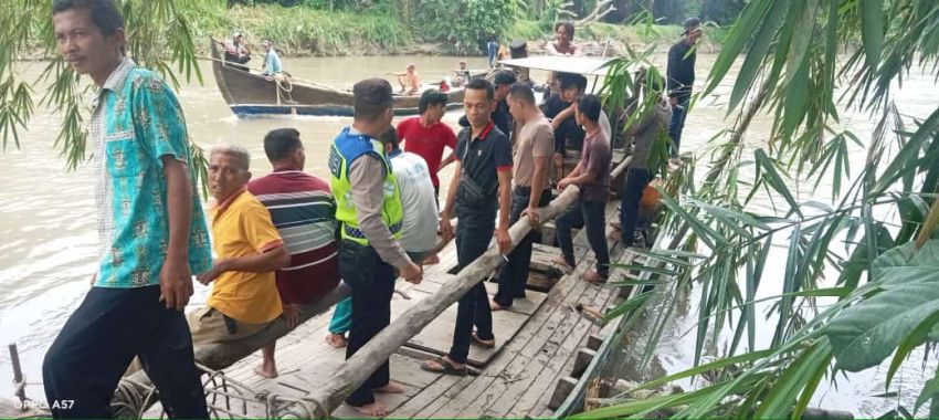 Bocah Hanyut di Sungai Padang Ditemukan Mengapung