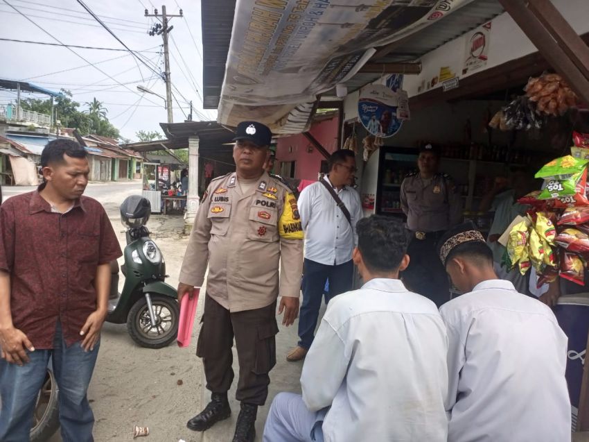 Polsek Tanjung Beringin Patroli Sekolah Cegah Pelajar Bolos dan Tawuran