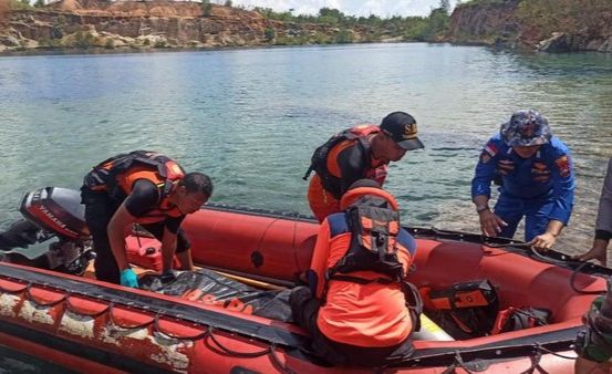 Remaja Hanyut Tenggelam di Danau Bekas Galian di Bintan Akhirnya Ditemukan Tewas