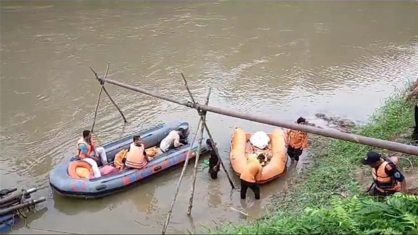 Pria di Labuhanbatu Lompat ke Sungai dan Hanyut saat Polisi Lakukan Penggerebekan