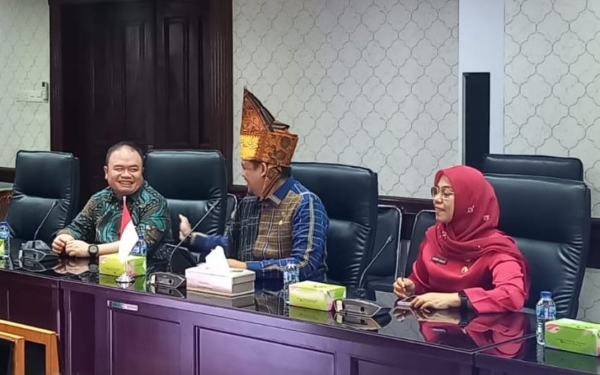 Ketua KADIN Medan Dikukuhkan sebagai Dewan Investasi, Walikota Medan Siapkan Insentif Buat Investor