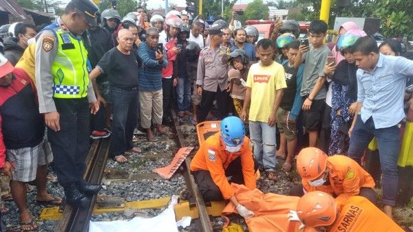 Mahasiswa di Padang Tewas Tertabrak Kereta Api saat Hendak ke Kampus