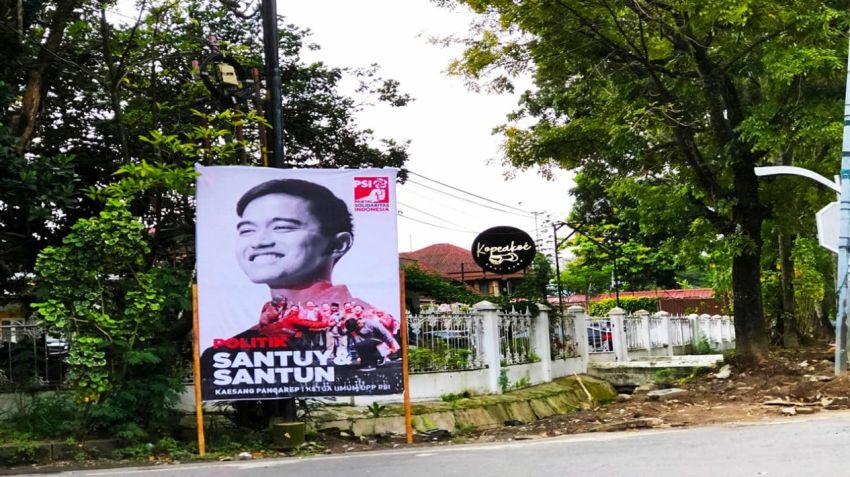 Baliho Kaesang Menjamur di Kota Medan, Walikota Bobby Nasution Berani Tertibkan?