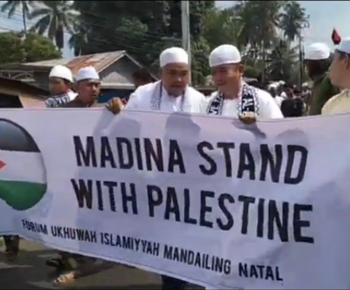 Ketua DPRD Madina Lepas Ribuan Massa Longmarch Aksi Bela Palestina