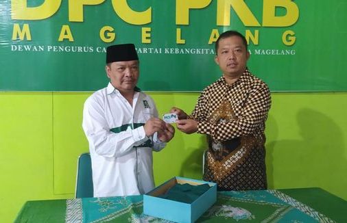 Pasang Baliho Gibran, Ketua PKB Kecamatan Dipecat