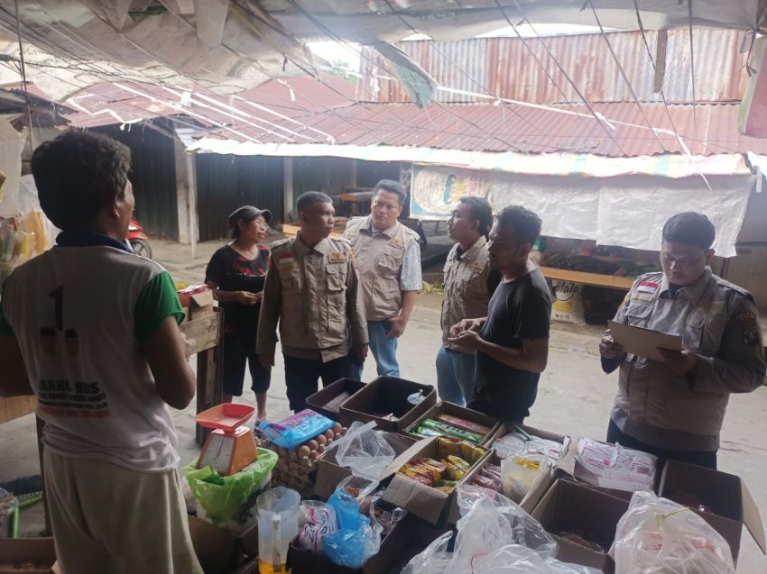 Antisipasi Kelangkaan Sembako Jelang Nataru, Satgas Pangan Polres Labuhanbatu Laksanakan Sidak Pasar